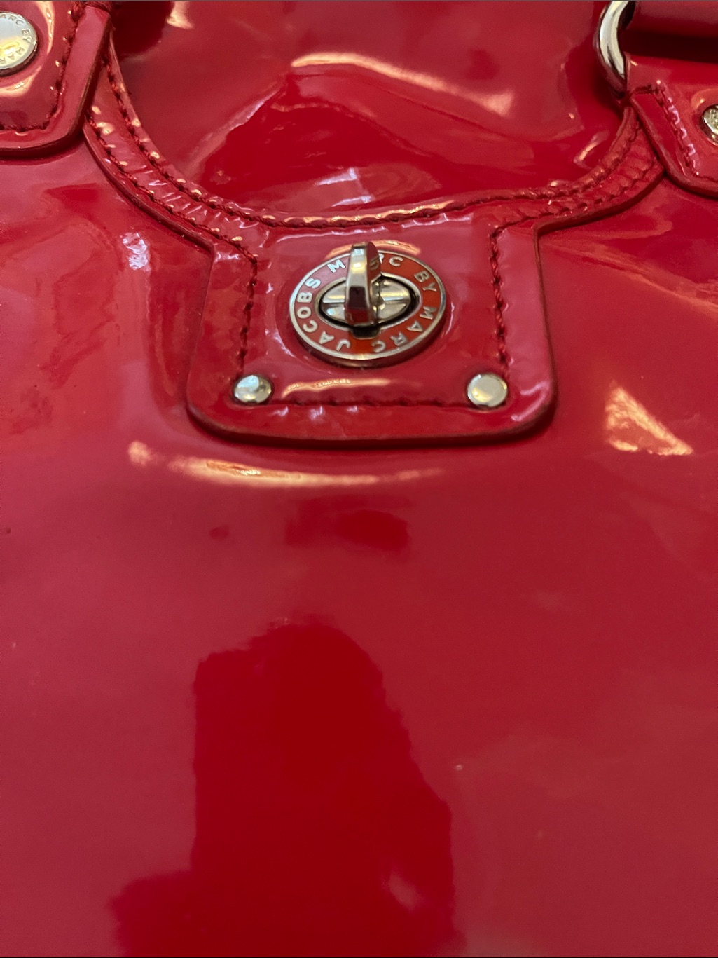 Marc Jacobs Red Patent Leather Tote With Turn-Lock Accent